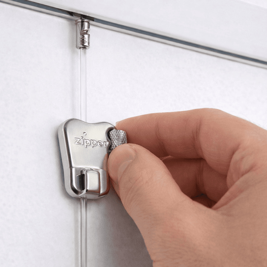 Step 03: Attach Cords & Hooks
